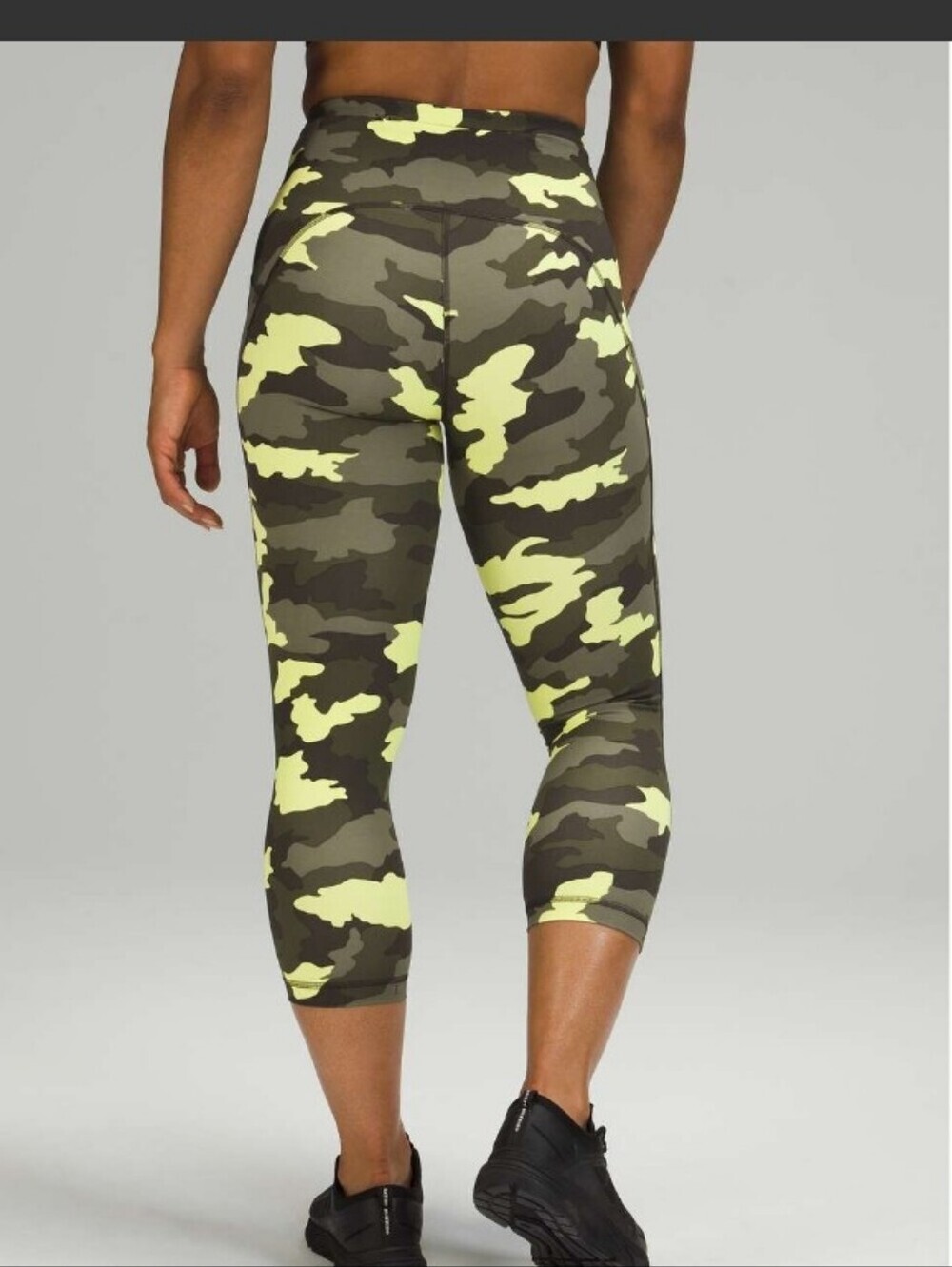 Lululemon Swift Speed High Rise Crop 21" Tight Womens Size 14 Camo Green Multi